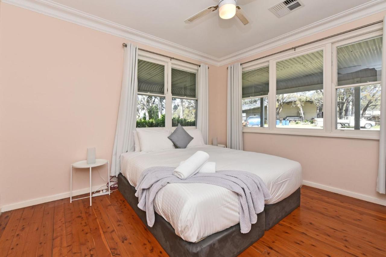 Glandore Vineyard Homestead. Home To A Onsite Cellar Door Pokolbin Exterior foto